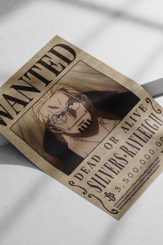 One Piece Vintage-Style Wanted Poster – Silvers Rayleigh Marine Hunter Print