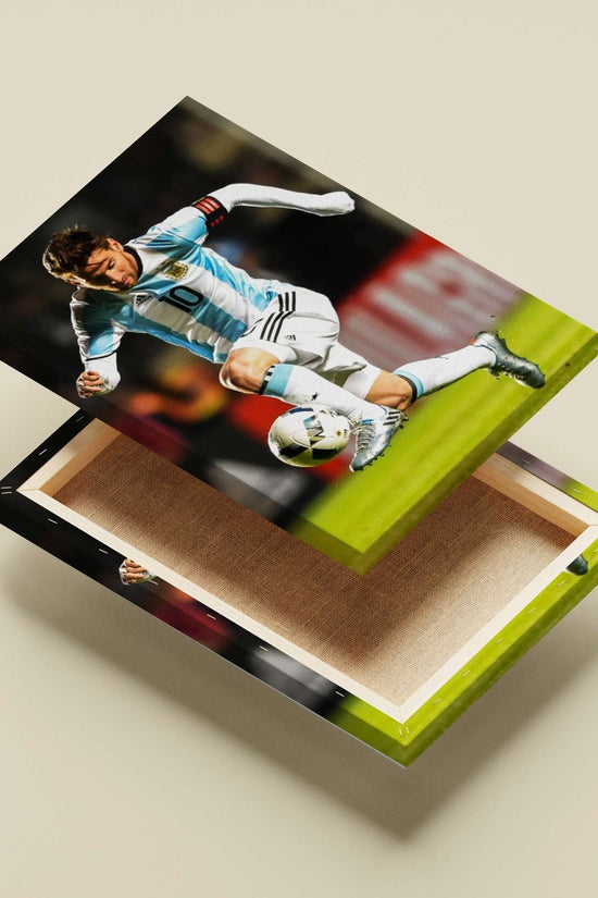 Lionel Messi Main Subject: Lionel Messi Canvas wall art — Sports wall art India | PosterBoizz