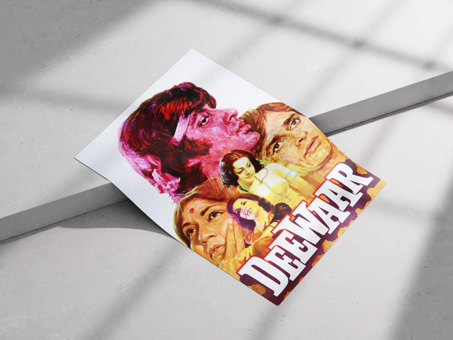 Sanjay Dutt, Smita Patil, Hema Malini, Manoj Kumar Deewaar 1975 Vintage Lithograph Poster – Intense