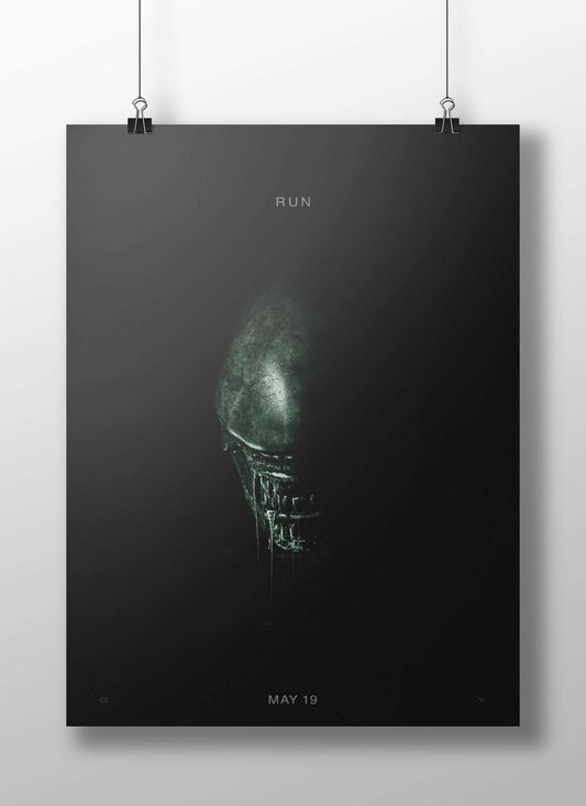 Xenomorph (Alien franchise) Alien Xenomorph - Noir Poster