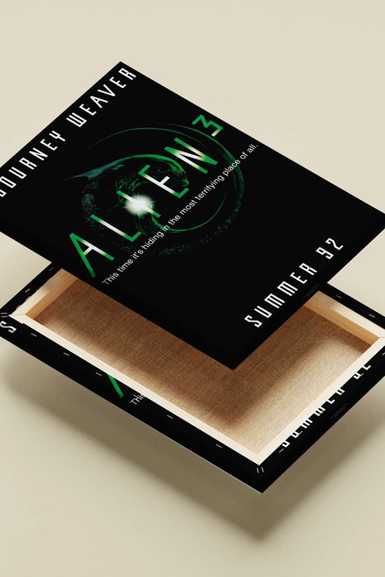 Alien 3 (the 1992 sci-fi horror film in the Alien franchise) Aliens 3 - Xenomorph
