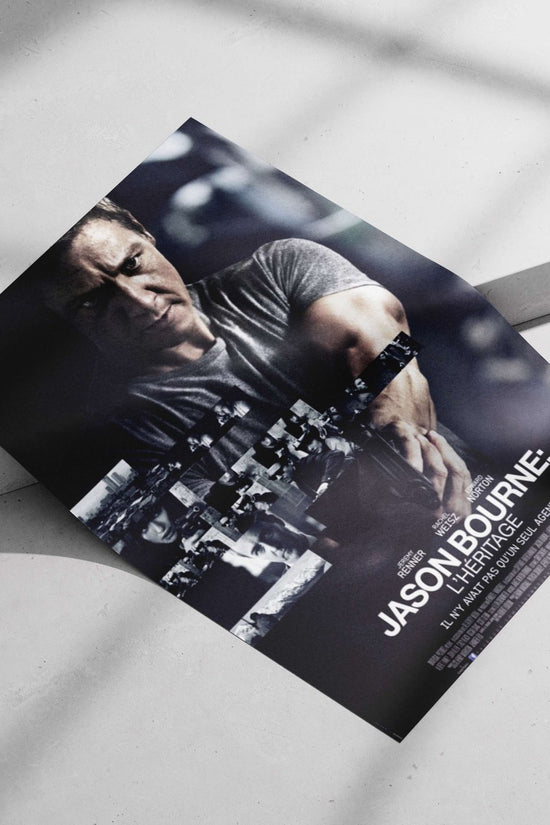 Jason Bourne franchise (specifically "Jason Bourne: L'Héritage", the third film in the series) Jason Bourne