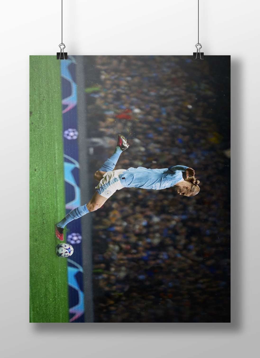 Erling Haaland (Manchester City FC, UEFA Champions League match) Main Subject: Erling Haaland (Manchester City FC, UEFA