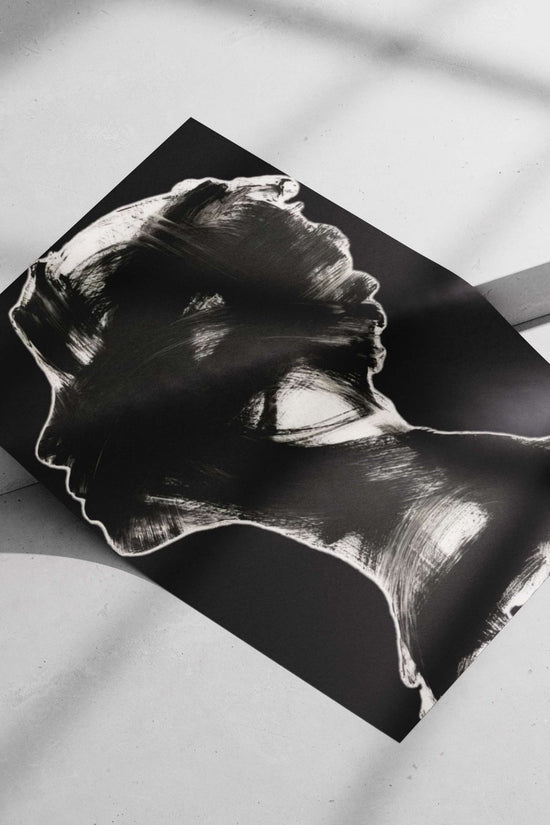 Silhouette of a woman Marilyn Monroe - Iconic Glamour Poster