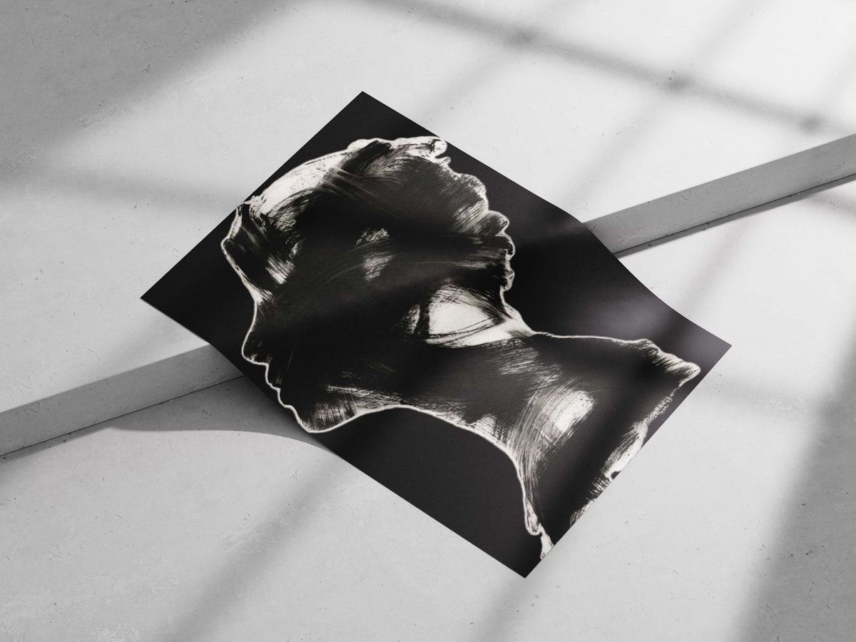 Silhouette of a woman Marilyn Monroe - Iconic Glamour Poster