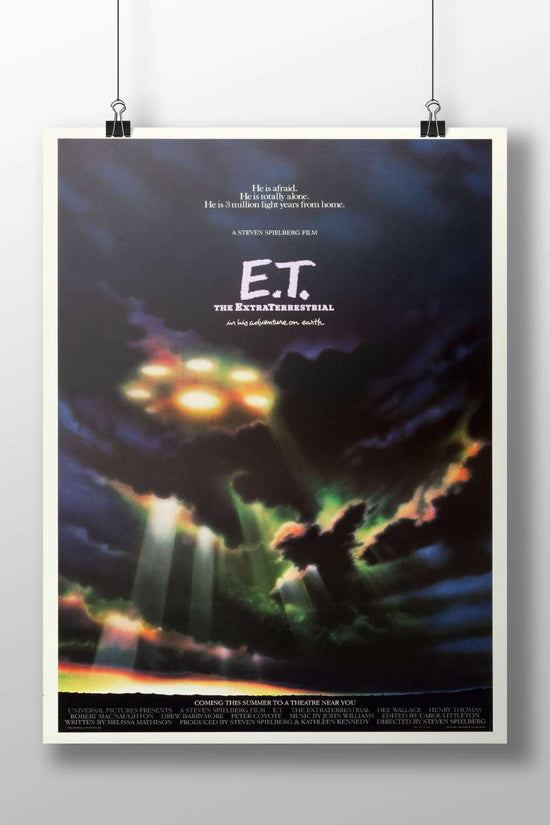 E.T. the Extra-Terrestrial (franchise) E.T. The Extra-Terrestrial - Alien Friendship Poster