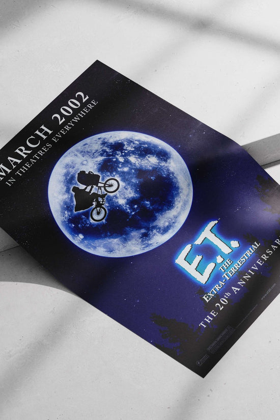 E.T. The Extra-Terrestrial (franchise) E.T. - Alien Friendship Poster