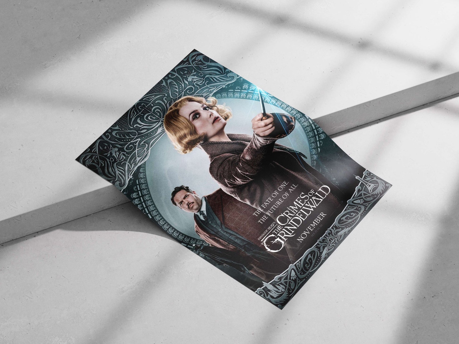 Fantastic Beasts: The Crimes of Grindelwald Newt Scamander - Enchanted Bestiary Poster