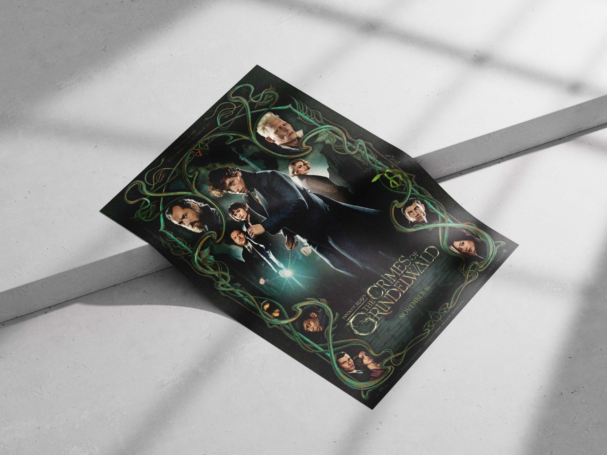 Fantastic Beasts: The Crimes of Grindelwald Newt Scamander - Wizarding World Poster