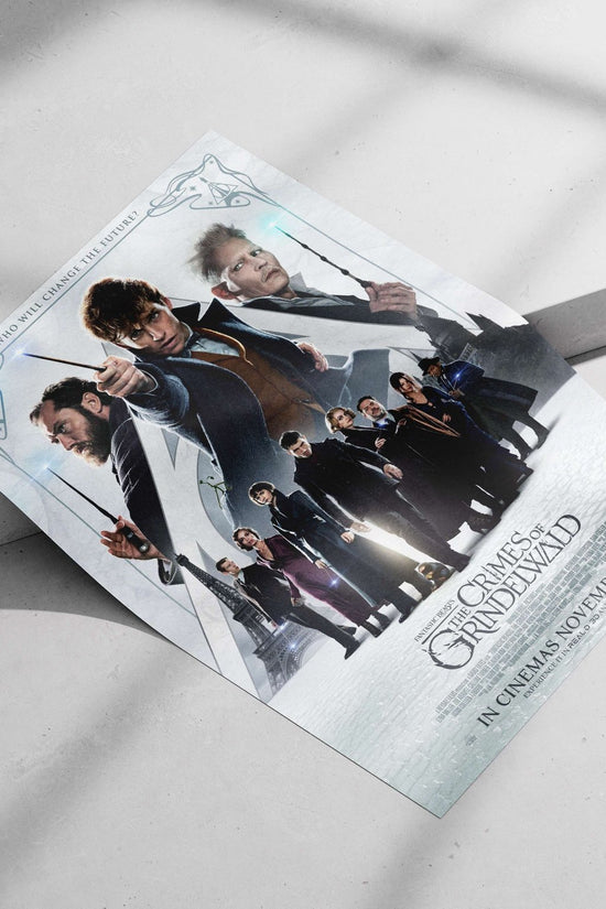 Fantastic Beasts: The Crimes of Grindelwald Newt Scamander - Wizarding World Poster