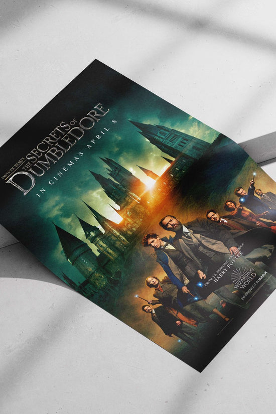 Fantastic Beasts: The Secrets of Dumbledore Albus Dumbledore - Enigmatic Wizard Poster
