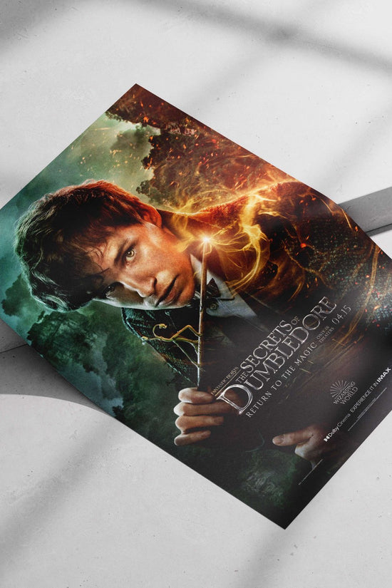 Fantastic Beasts: The Secrets of Dumbledore Newt Scamander - Magical Realism Poster