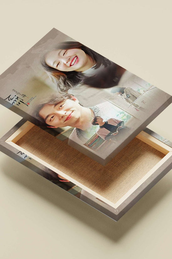 The K-drama "Crash Landing on You" featuring its main characters (Son Ye-jin and Park Seo-joon) Main Subject: The K-drama