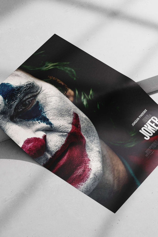 Joaquin Phoenix as the Joker (DC Comics character) Main Subject: Joaquin Phoenix as the Joker (DC Comics character) Matte
