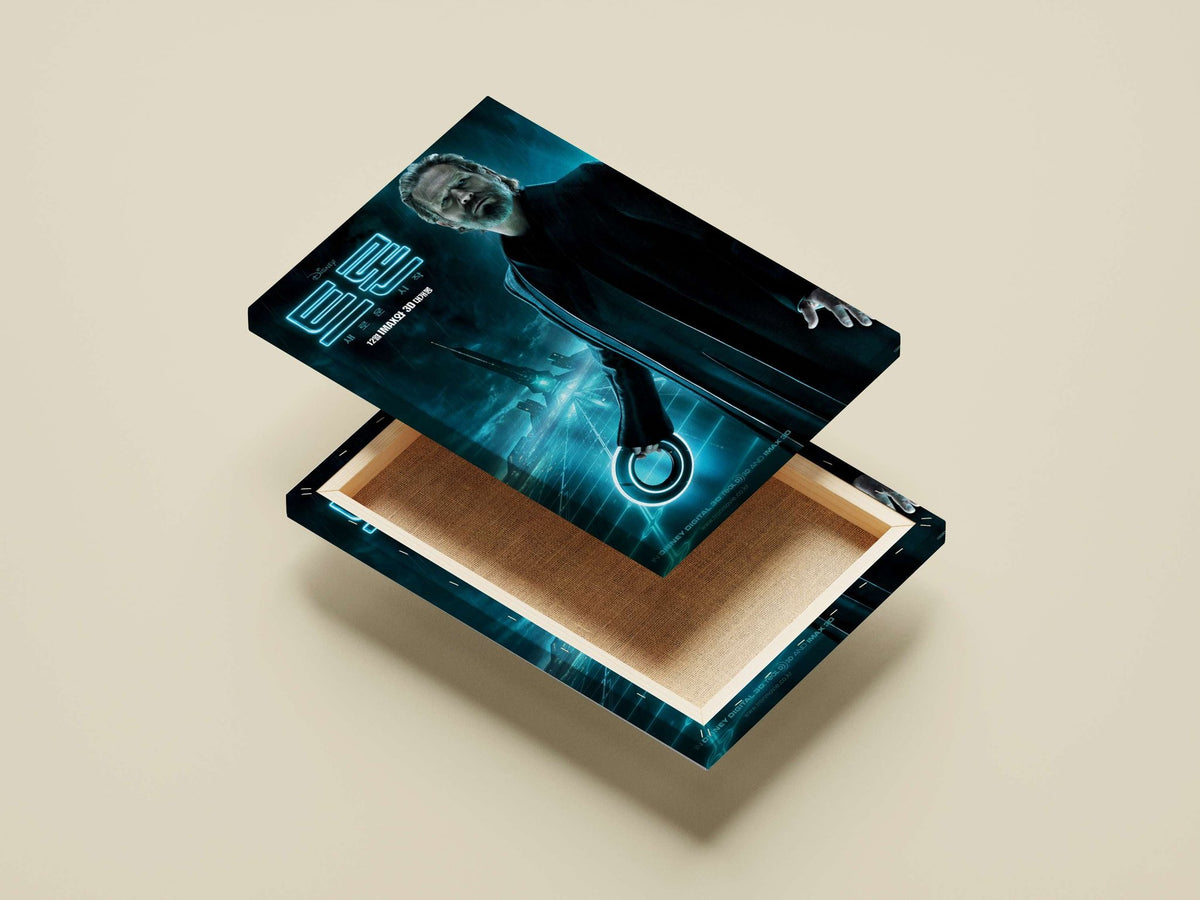 Tron (specifically Tron: Legacy, as evidenced by the Korean text "트론 새로운 시작" and the